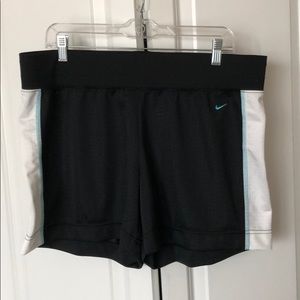 Athletic shorts